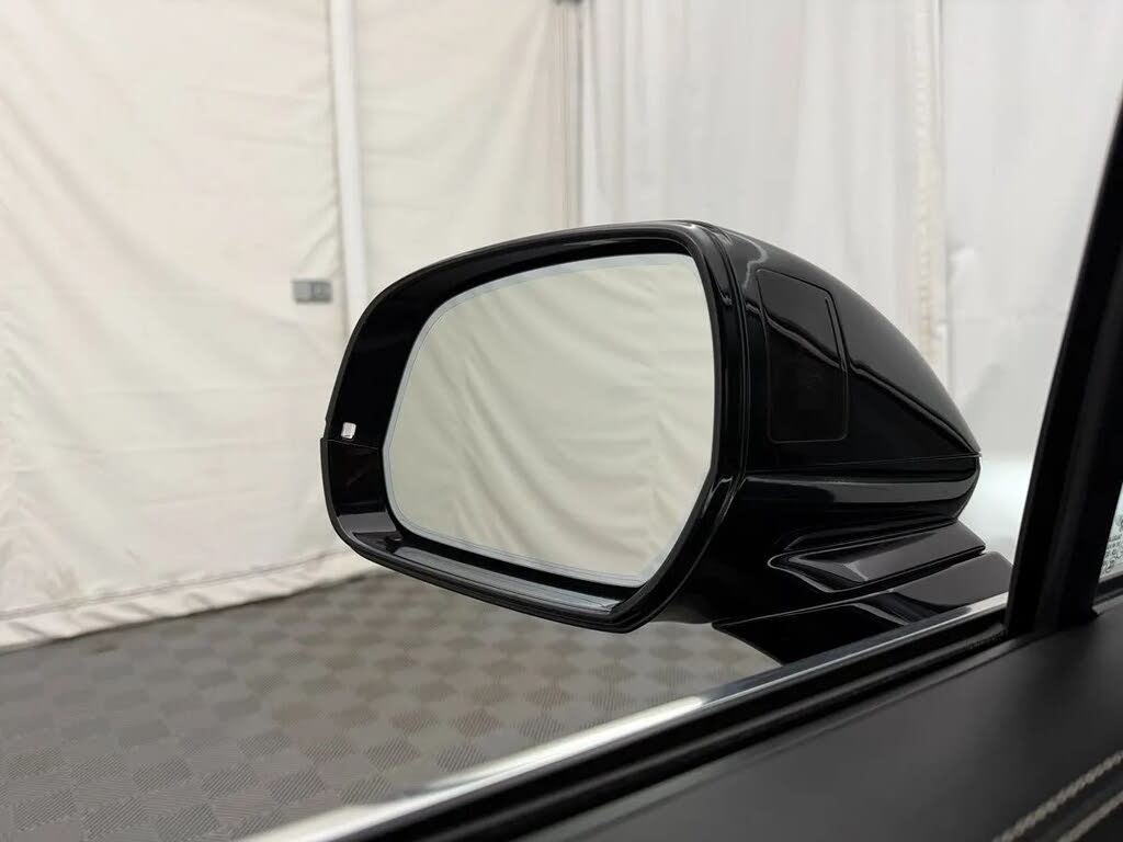 2017 Bentley Bentayga W12 AWD photo 15