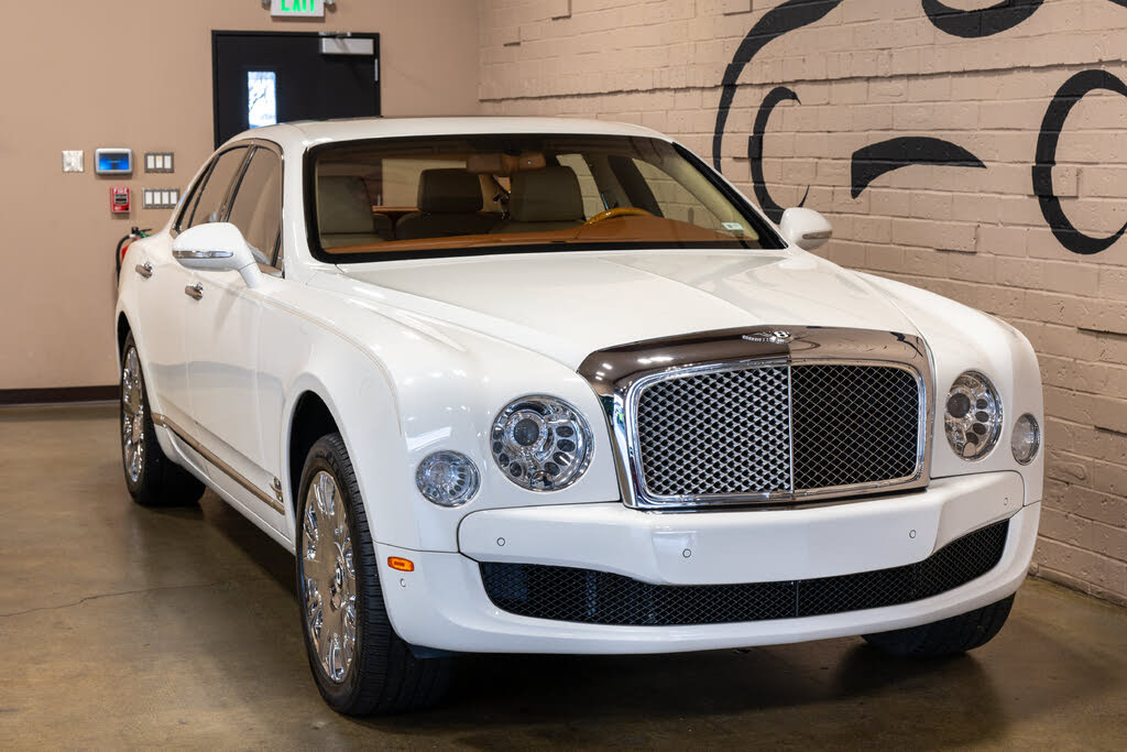 2013 Bentley Mulsanne RWD photo 13