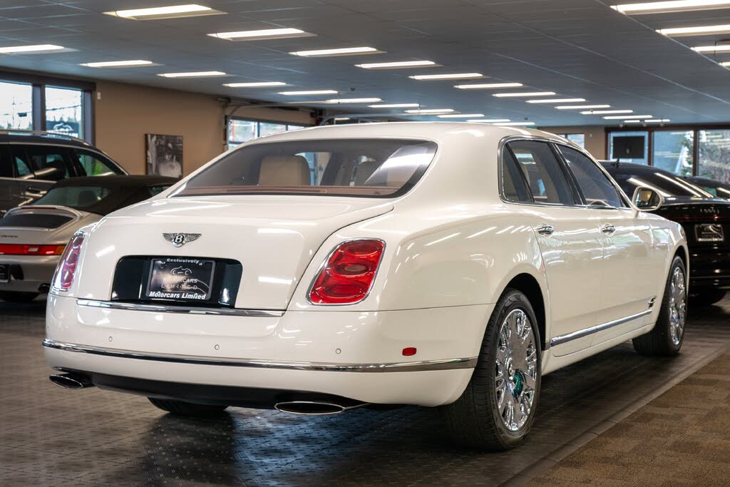 2013 Bentley Mulsanne RWD photo 5