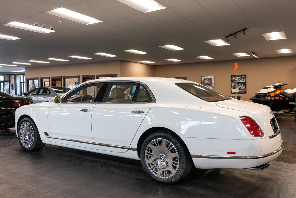 2013 Bentley Mulsanne RWD photo 6