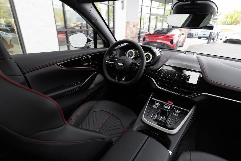 2026 Aston Martin DBX S AWD photo 17