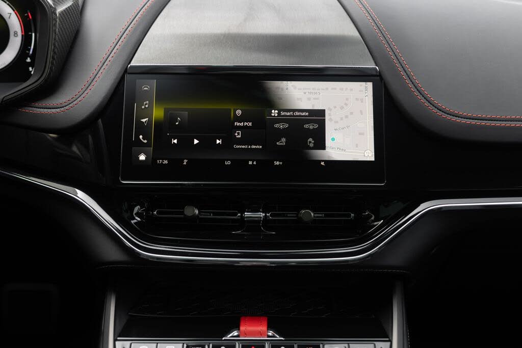 2026 Aston Martin DBX S AWD photo 20