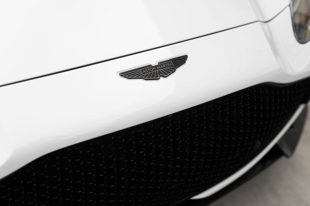 2026 Aston Martin DBX S AWD photo 6