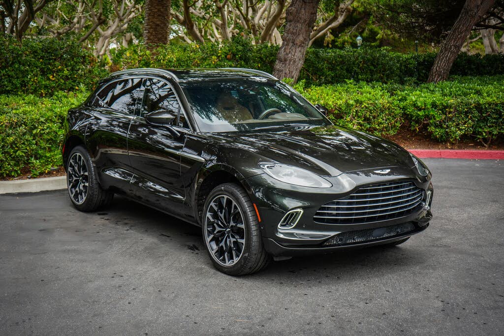 2022 Aston Martin DBX AWD - $100,061
