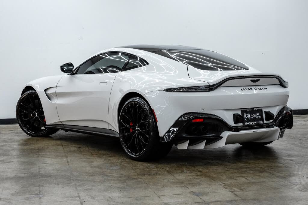 2023 Aston Martin Vantage V8 Coupe RWD photo 11