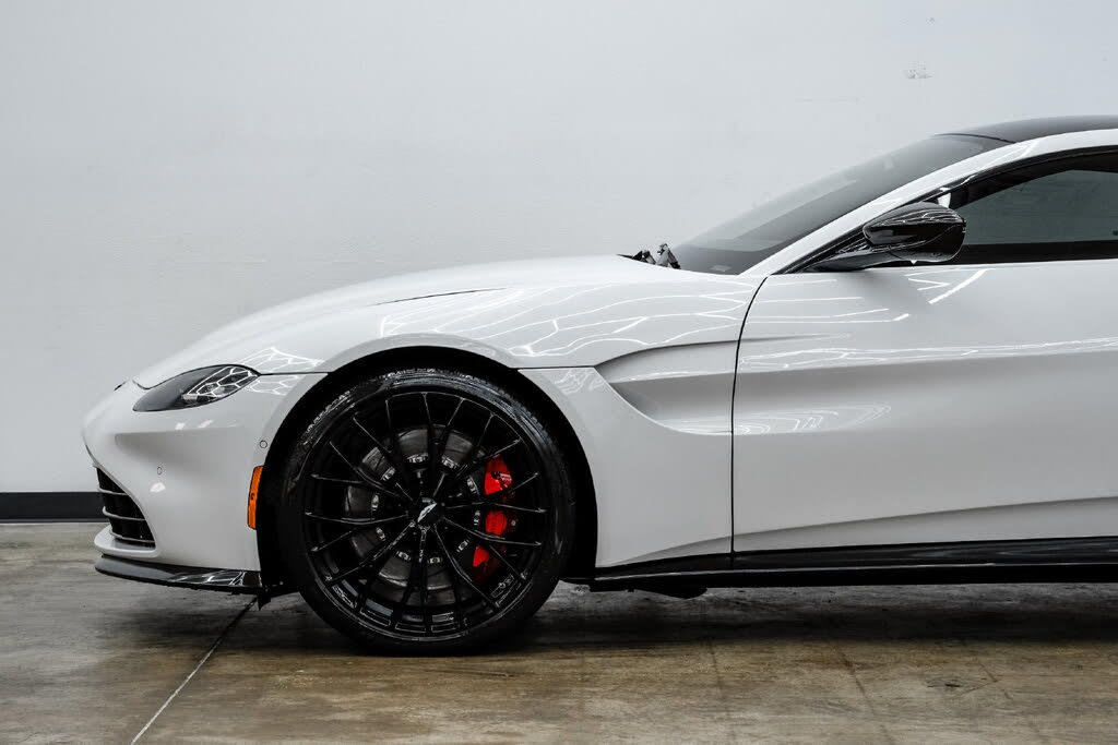 2023 Aston Martin Vantage V8 Coupe RWD photo 15