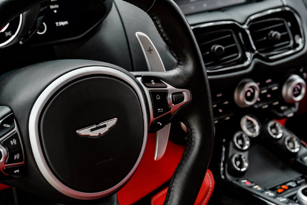2023 Aston Martin Vantage V8 Coupe RWD photo 22