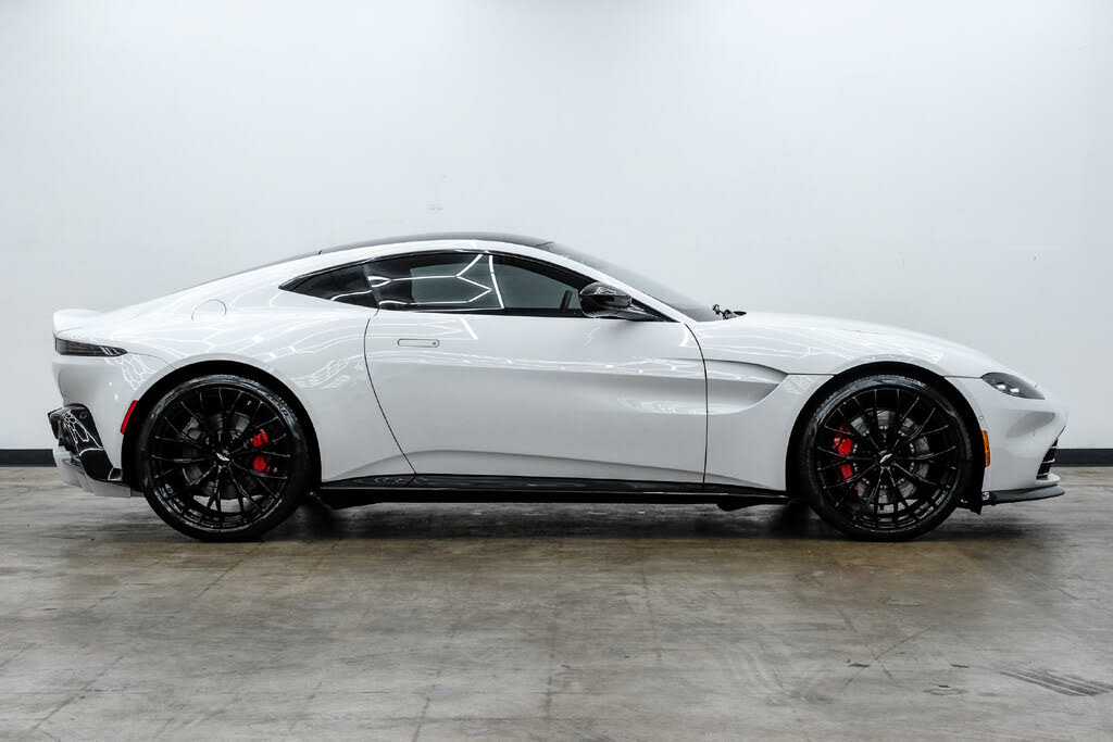 2023 Aston Martin Vantage V8 Coupe RWD photo 6