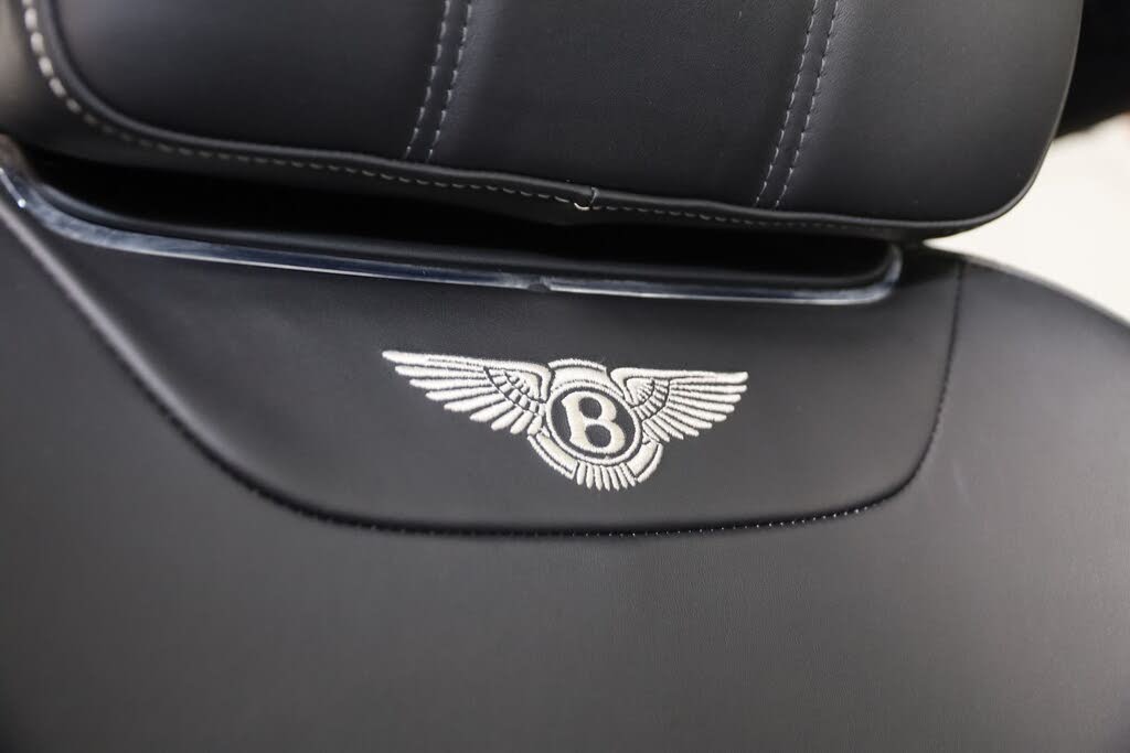 2018 Bentley Bentayga W12 Signature Edition AWD photo 15