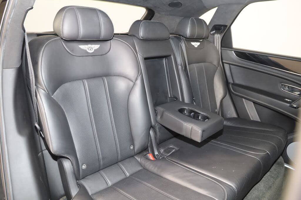 2018 Bentley Bentayga W12 Signature Edition AWD photo 16
