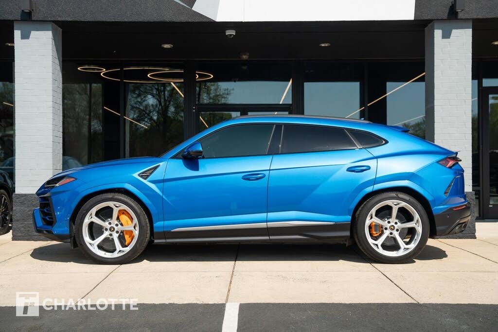 2021 Lamborghini Urus AWD