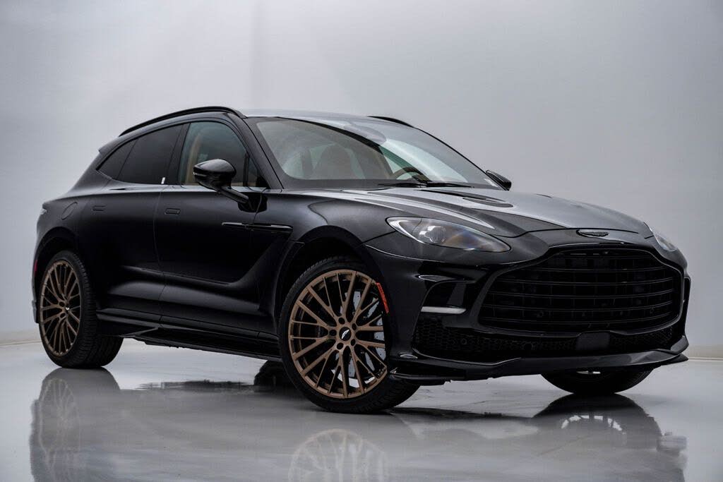 2025 Aston Martin DBX 707 AWD