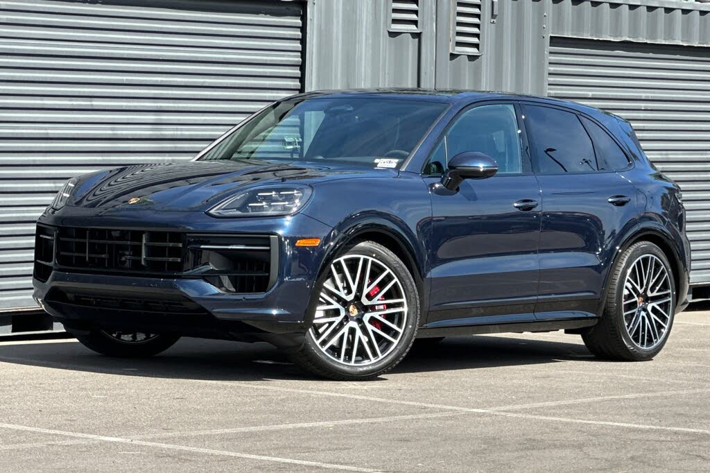 2026 Porsche Cayenne GTS AWD