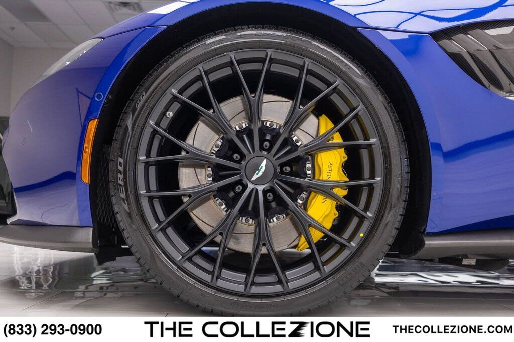 2023 Aston Martin Vantage V8 Coupe RWD photo 11