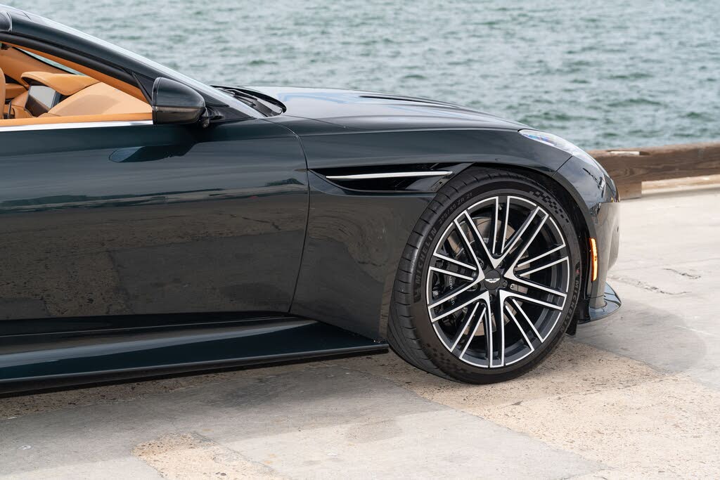 2026 Aston Martin DB12 Volante RWD photo 11