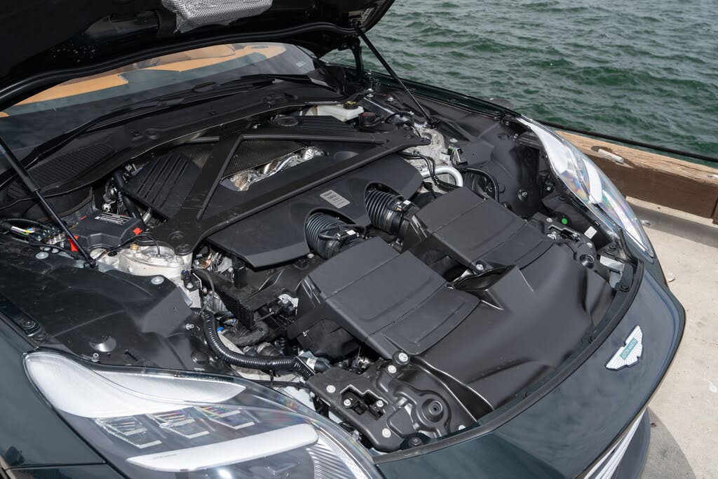 2026 Aston Martin DB12 Volante RWD photo 15