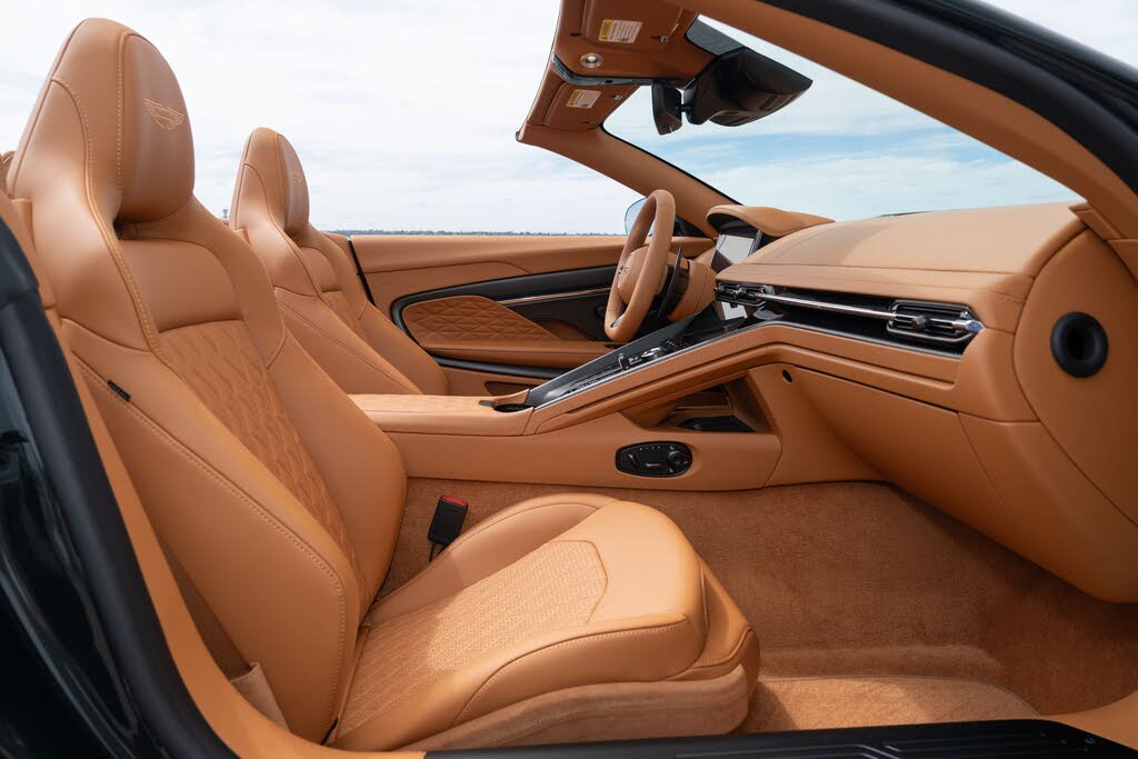 2026 Aston Martin DB12 Volante RWD photo 19