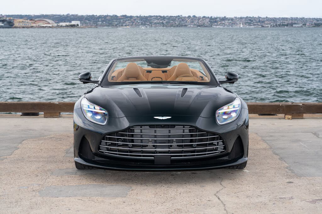 2026 Aston Martin DB12 Volante RWD photo 7