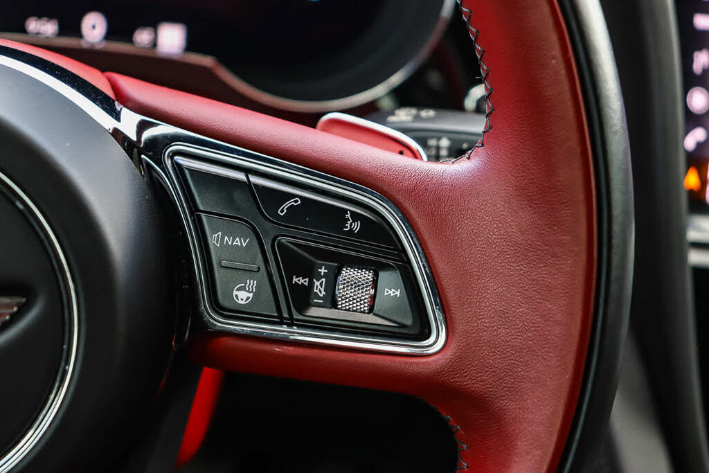 2021 Bentley Bentayga V8 AWD photo 22