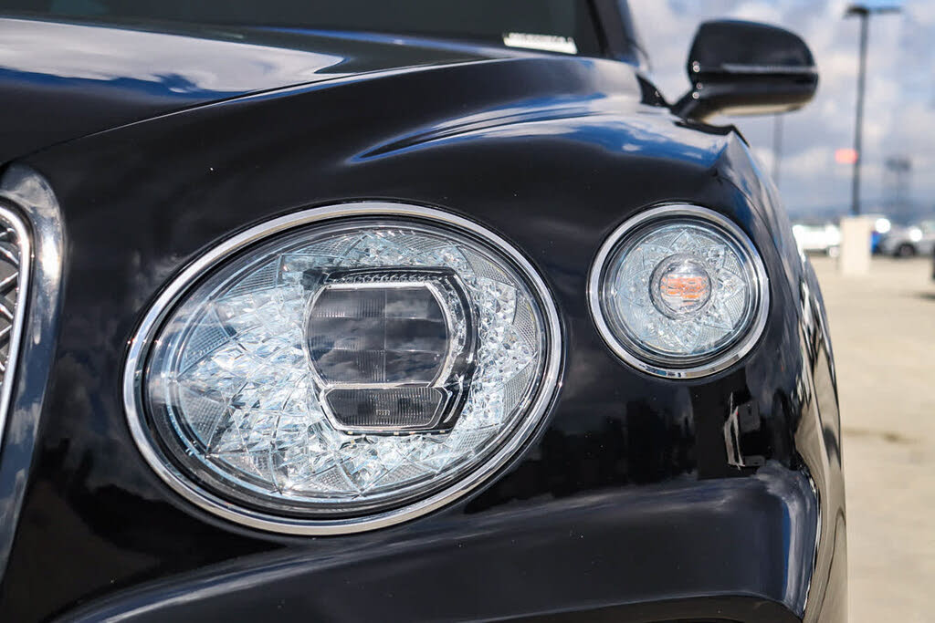 2021 Bentley Bentayga V8 AWD photo 7