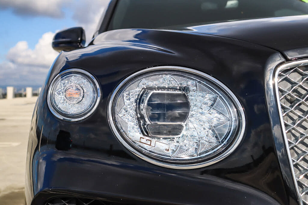 2021 Bentley Bentayga V8 AWD photo 9
