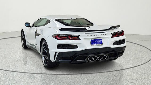 2026 Chevrolet Corvette Z06 1LZ Coupe RWD photo 5