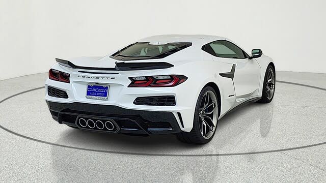 2026 Chevrolet Corvette Z06 1LZ Coupe RWD photo 6