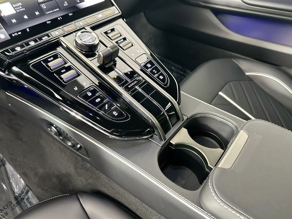 2026 Aston Martin Vantage S Coupe RWD photo 13