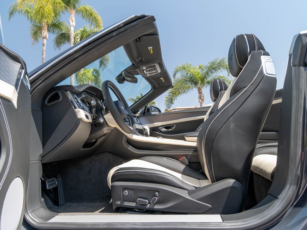 2026 Bentley Continental GTC AWD photo 16