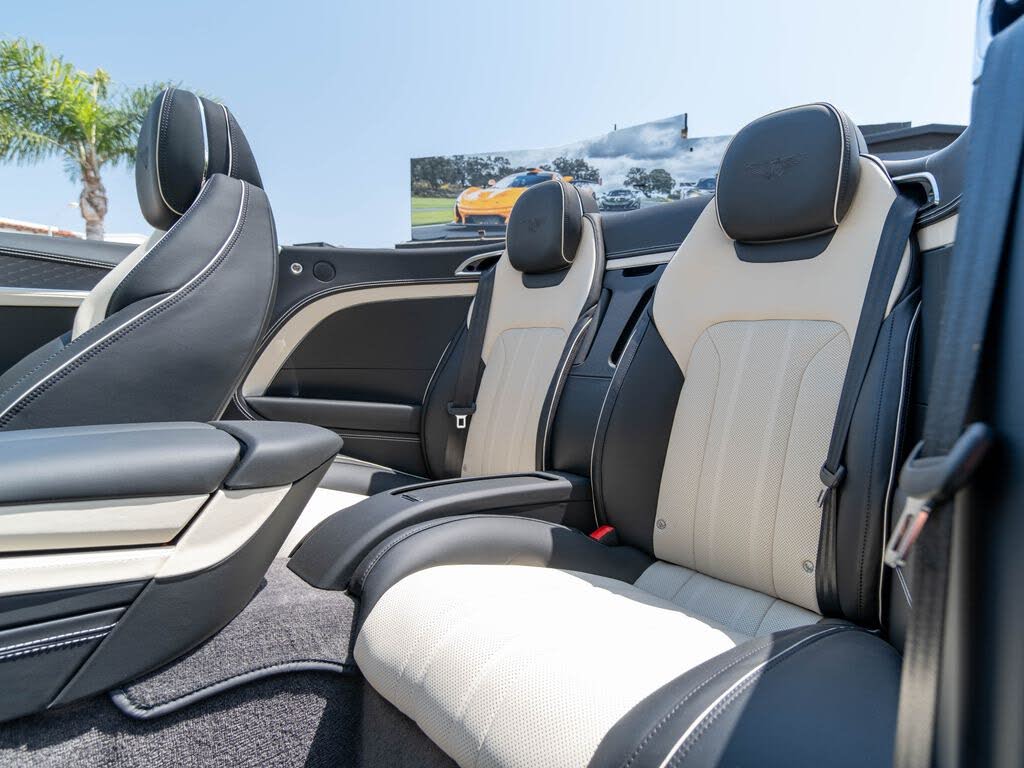 2026 Bentley Continental GTC AWD photo 18