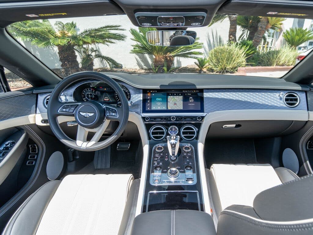 2026 Bentley Continental GTC AWD photo 4
