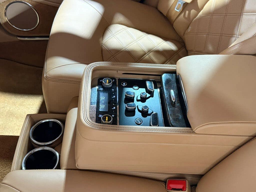 2013 Bentley Mulsanne RWD photo 24