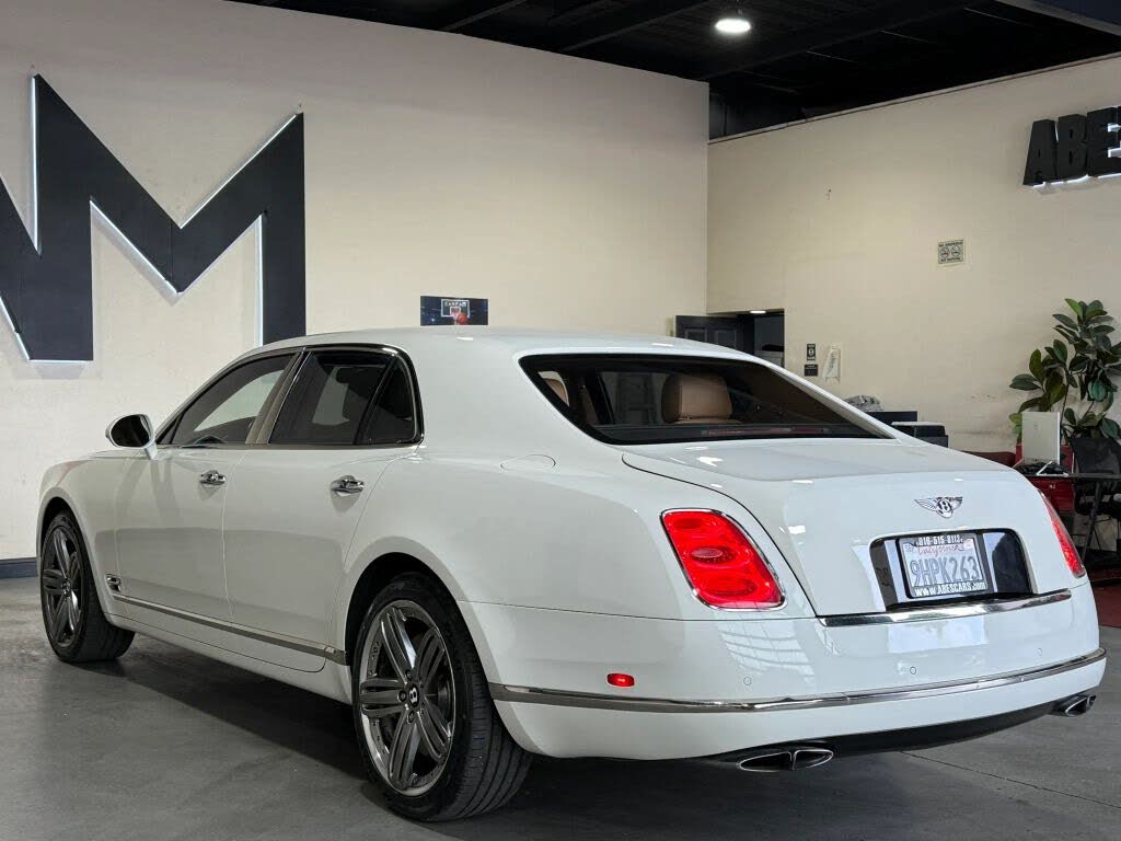 2013 Bentley Mulsanne RWD photo 6