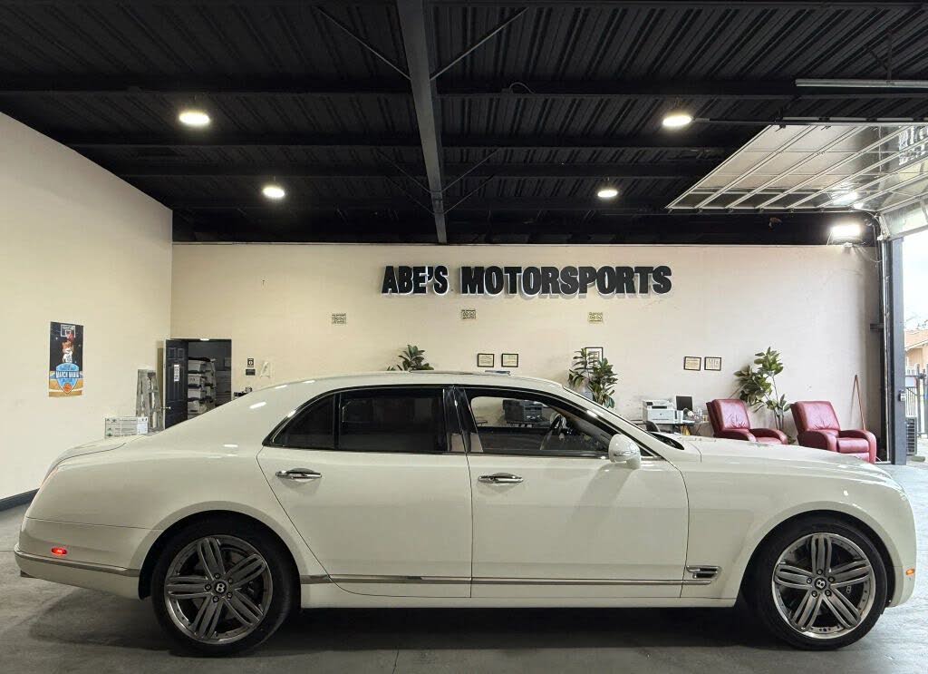 2013 Bentley Mulsanne RWD photo 7