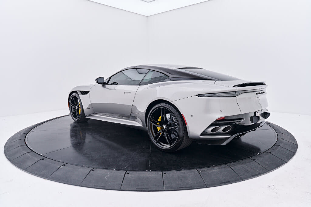 2023 Aston Martin DBS Superleggera Coupe RWD photo 11