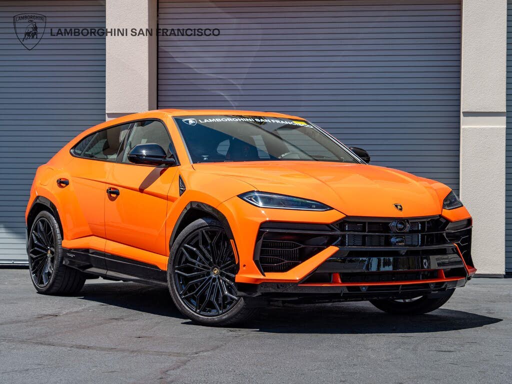 2025 Lamborghini Urus SE AWD