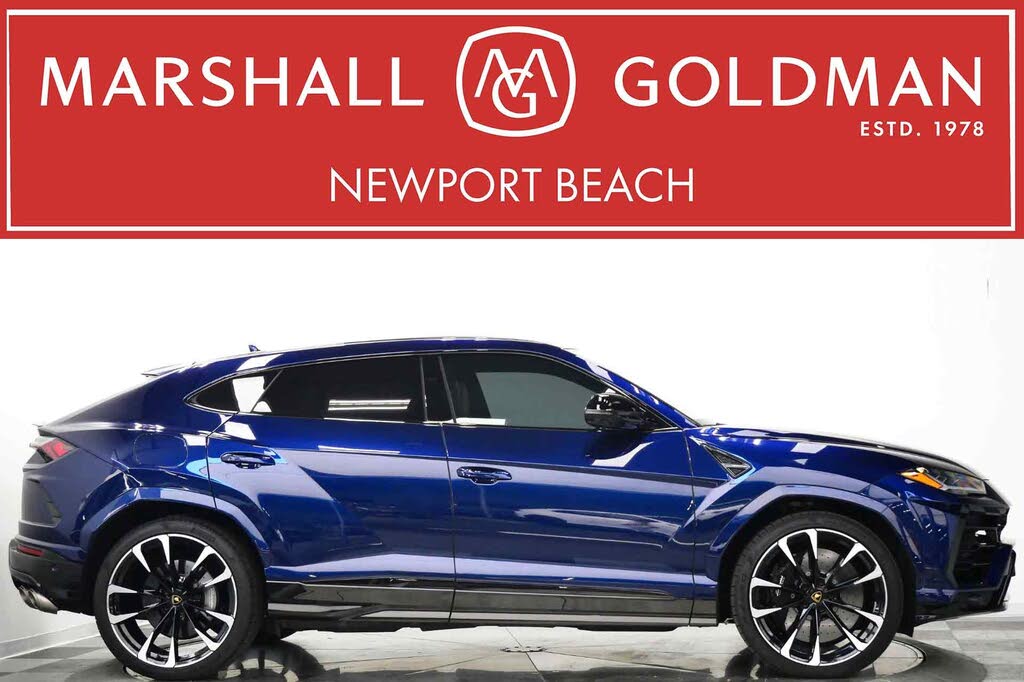 2022 Lamborghini Urus AWD