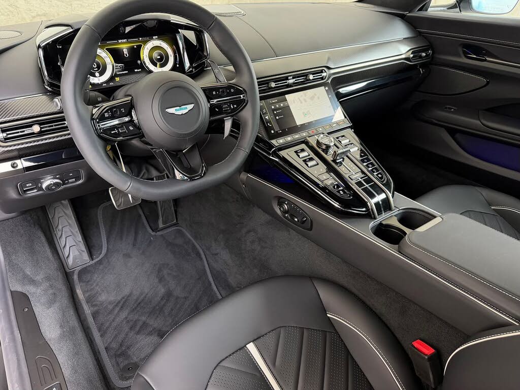 2026 Aston Martin Vantage S Coupe RWD photo 3