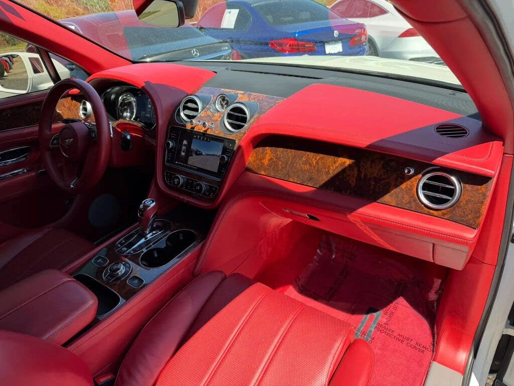 2018 Bentley Bentayga W12 Signature Edition AWD photo 12