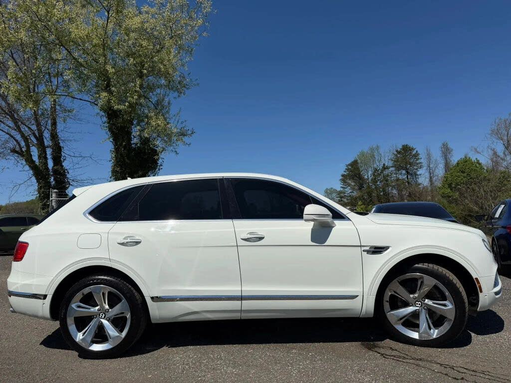2018 Bentley Bentayga W12 Signature Edition AWD photo 6