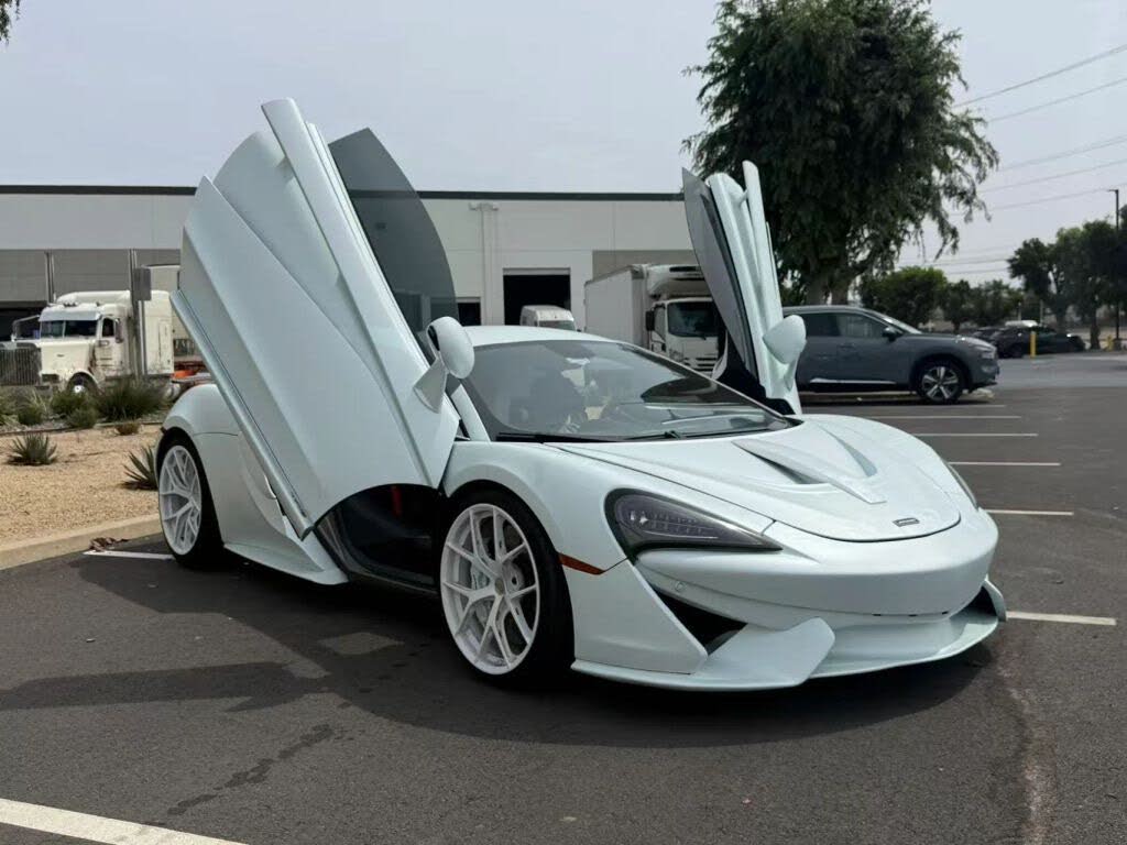 2017 McLaren 570S Coupe - $115,880