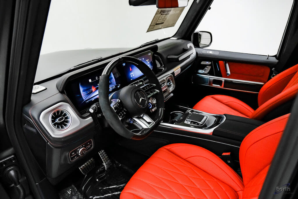 2026 Mercedes-Benz G-Class AMG G 63 4MATIC photo 2