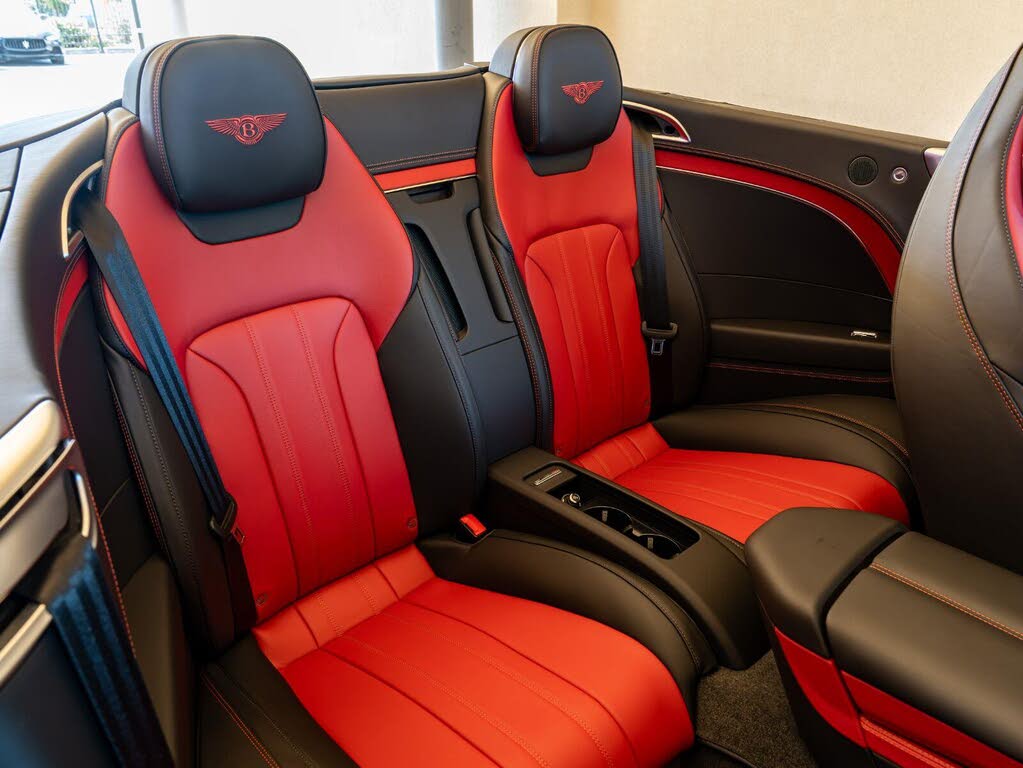 2023 Bentley Continental GTC V8 AWD photo 24