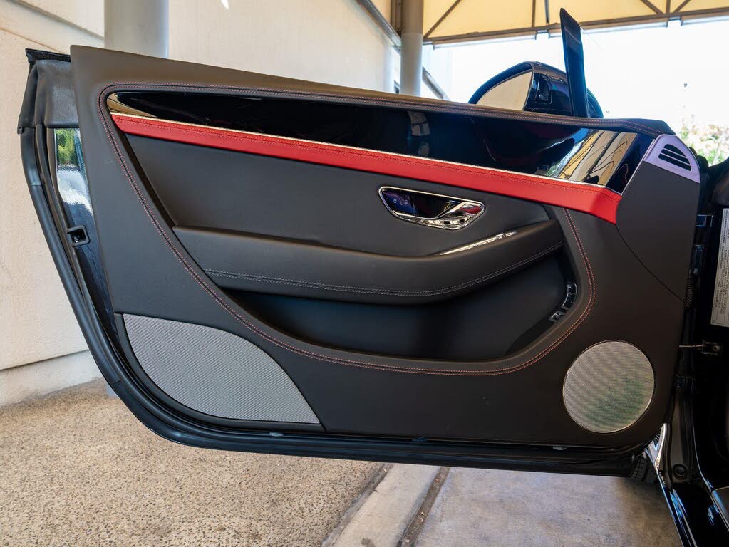 2023 Bentley Continental GTC V8 AWD photo 8