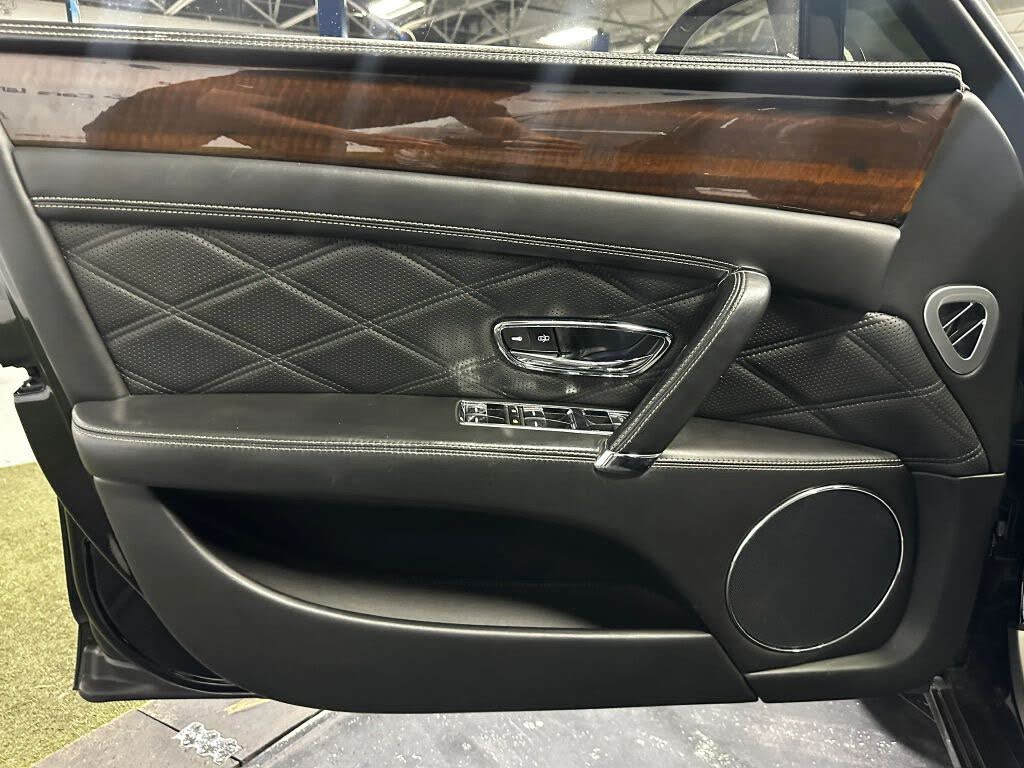 2014 Bentley Flying Spur W12 AWD photo 12