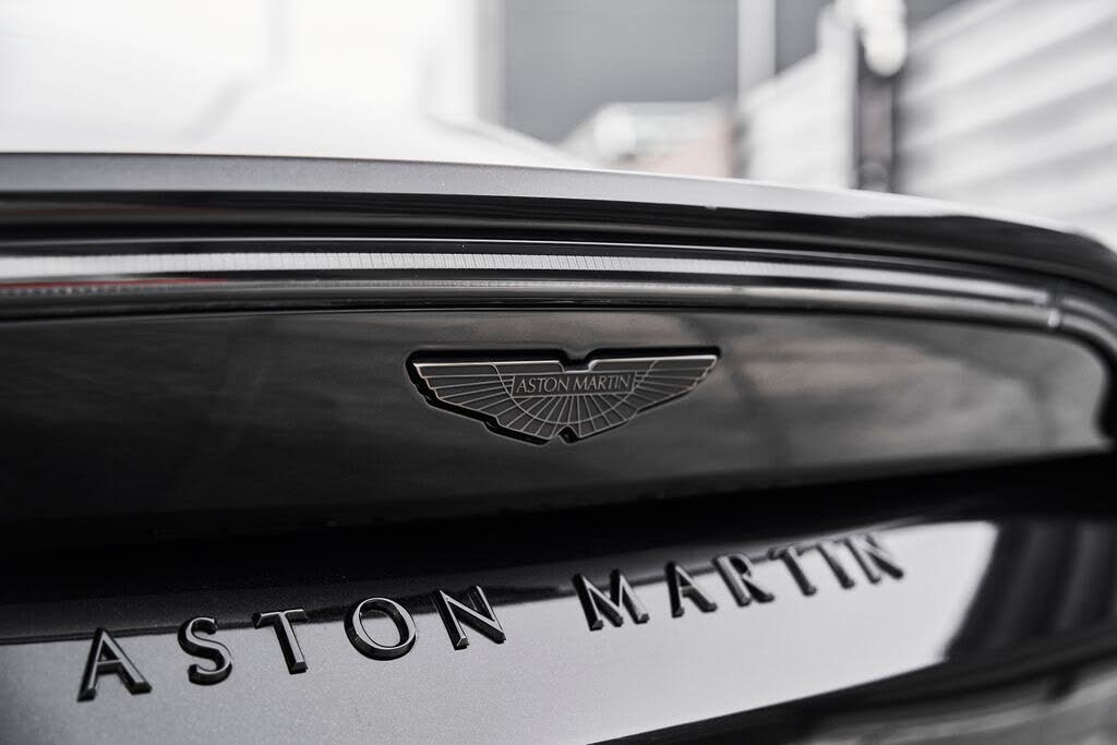 2023 Aston Martin Vantage V8 Coupe RWD photo 11