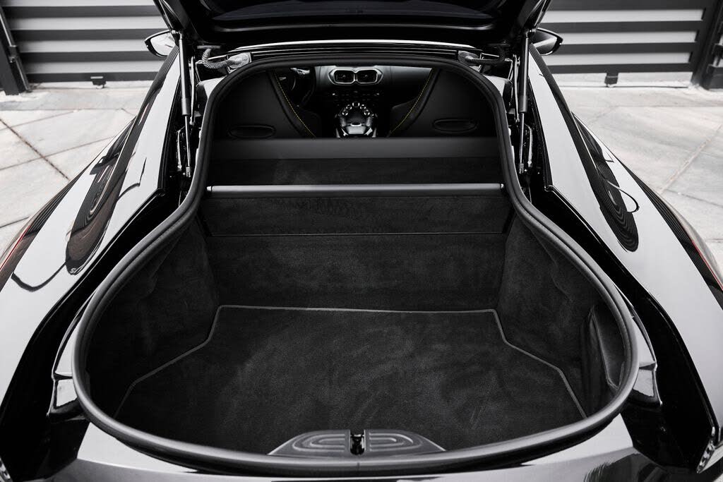 2023 Aston Martin Vantage V8 Coupe RWD photo 17