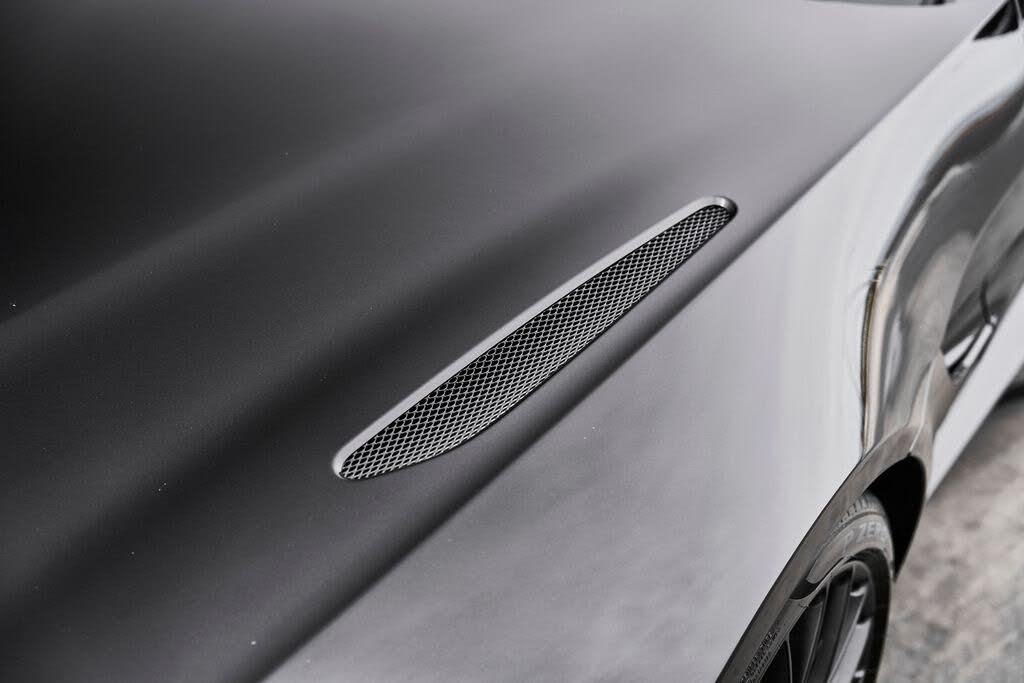2023 Aston Martin Vantage V8 Coupe RWD photo 8