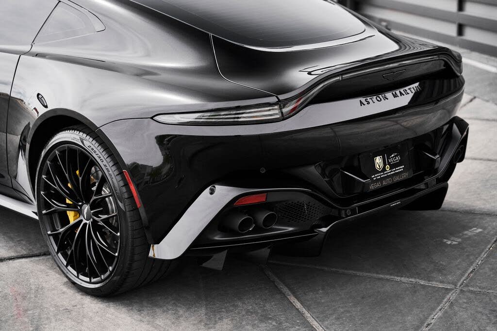 2023 Aston Martin Vantage V8 Coupe RWD photo 9