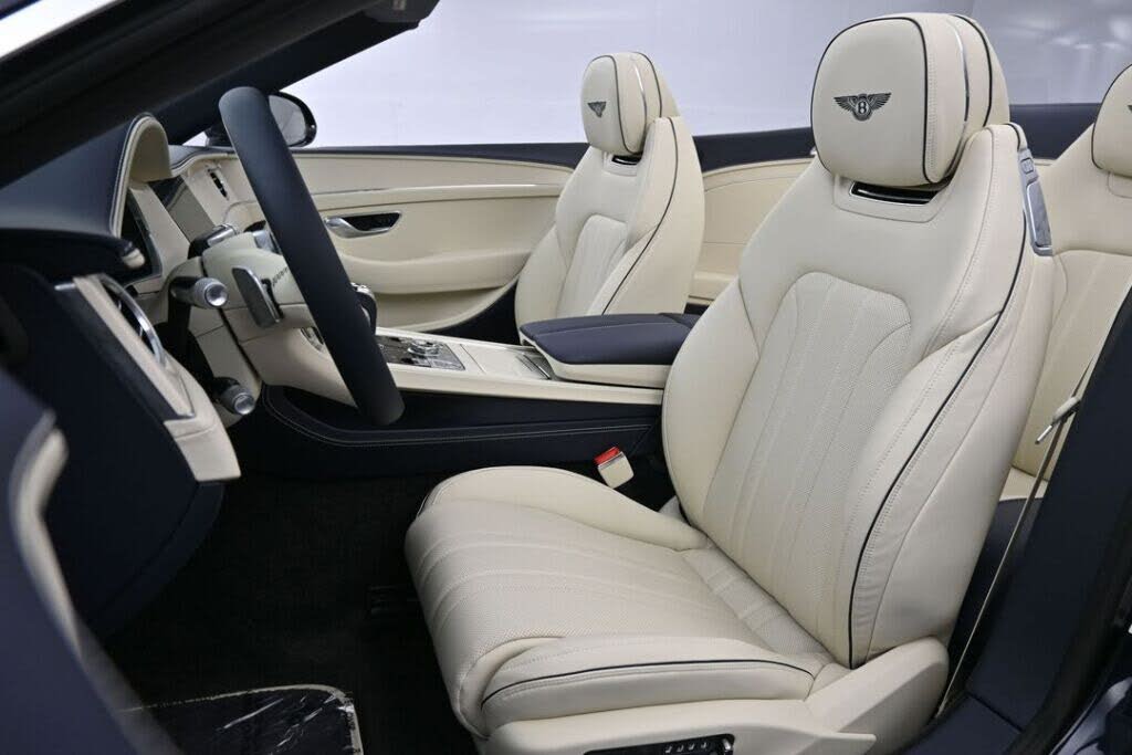 2026 Bentley Continental GTC AWD photo 11
